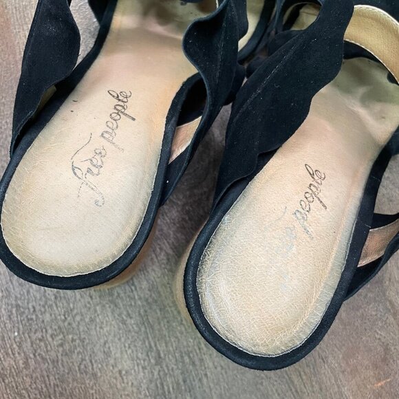 Free People Black Rosie Ruffle Heels Suede Size 39 Open Toe - Picture 6 of 12
